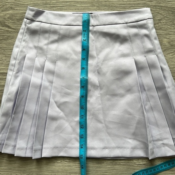 ASOS Design Lilac Pastel Purple Pleated Skirt Size 4 - Picture 9 of 9